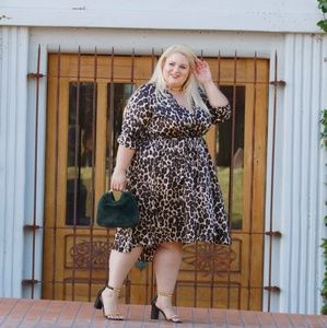 Dresses - Silky leopard dress Dresses - Silky leopard dress